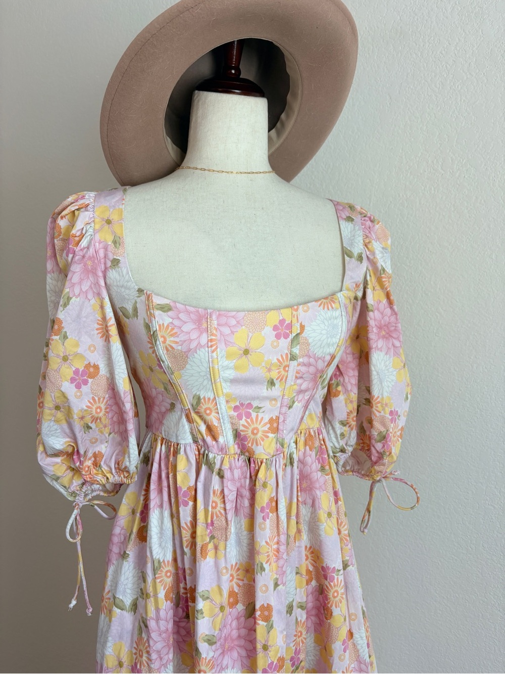 For Love and Lemons Carrie Floral Square-Neck Pink Puff-Sleeve Midi Dress - Picture 7 of 12